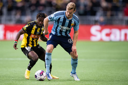 Häckens Ibrahim Sadiq och Djurgårdens Hampus Finndell