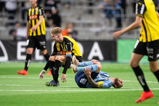 Djurgårdens Magnus Eriksson har ont