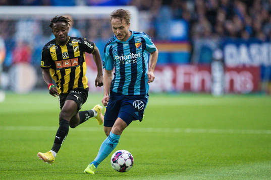 Häckens Ibrahim Sadiq och Djurgårdens Pierre Neurath