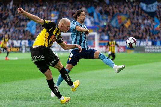 Häckens Valgeir Fridriksson och Djurgårdens Gustav Wikheim