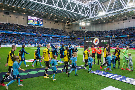Häckens och Djurgårdens spelare