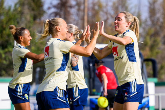 Hanna Bennison and Elin Rubensson of the Swedish women's