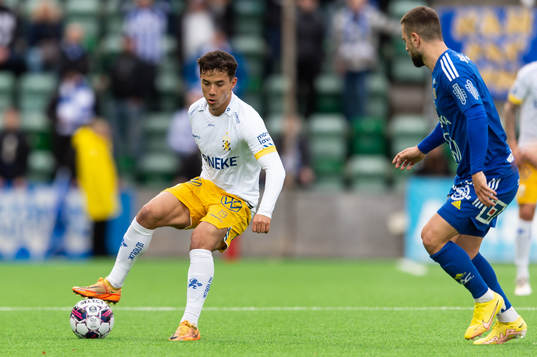 IFK Göteborgs Hussein Carneil och GIF Sundsvalls Peter