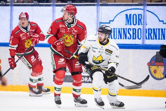 Moras Måns Carlsson och Östersunds Oscar Bjerselius