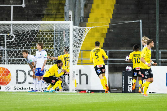 Mjällbys Heradi Rashidi jublar