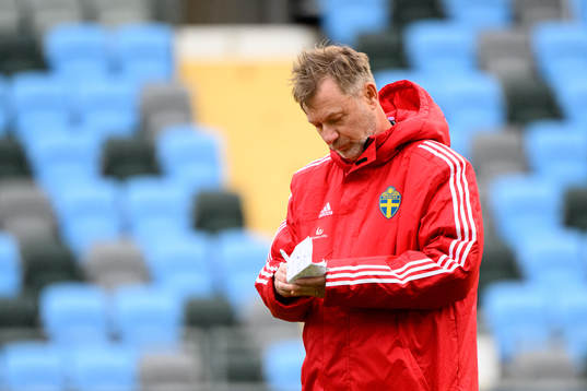 Head coach Peter Gerhardsson of the Swedish women's