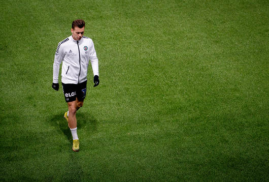 Örebros Jake Larsson deppar fotbollsmatchen i Superettan