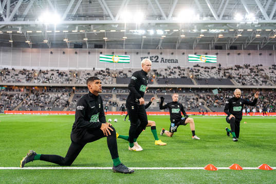 Varbergs Andre Boman och Luke Le Roux värmer upp