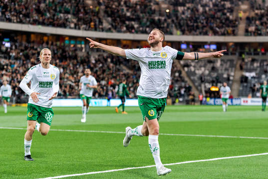 Hammarbys Darijan Bojanic jublar