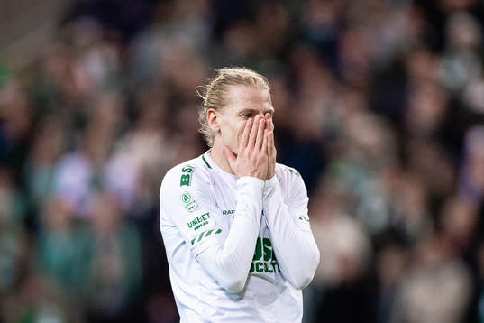 Hammarbys Gustav Ludwigson deppar
