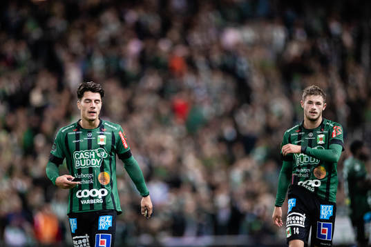 Varbergs Flamur Dzelili och Oliver Alfonsi deppar