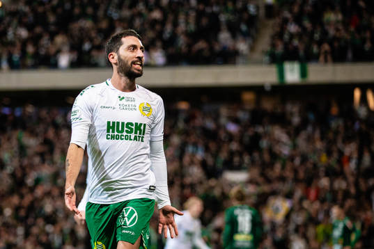 Hammarbys Nahir Besara jublar