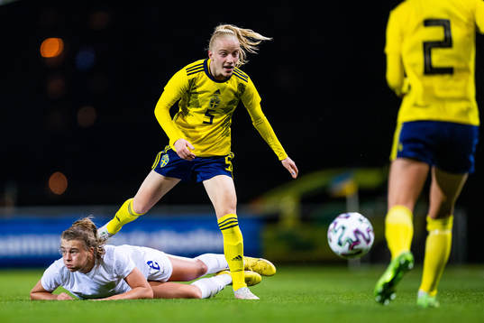 Jorja Fox of England and Anna Sandberg of Sweden