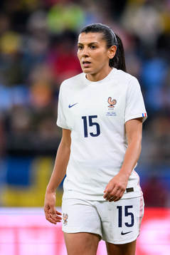 Kenza Dali of France