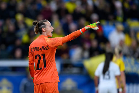 Goalkeeper Pauline Peyraud-Magnin of France