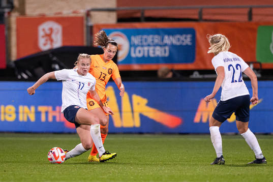 Julie Blakstad of Norway and Renate Jansen of Netherlands