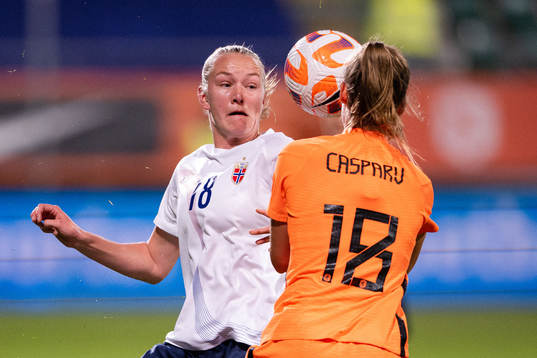 Kerstin Casparij of Netherlands and Frida Maanum of Norway