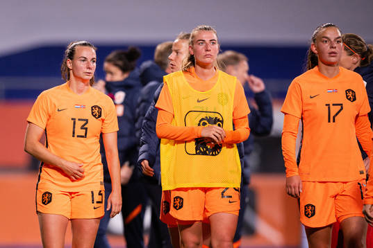 Renate Jansen, Lisa Doorn and Romee Leuchter of Netherlands