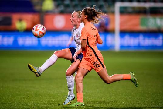 Frida Maanum of Norway and Kerstin Casparij of The
