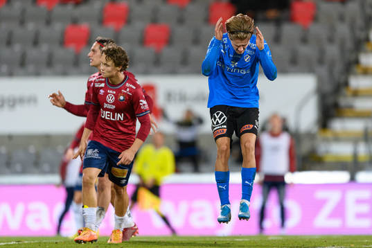 Halmstads Erik Ahlstrand deppar
