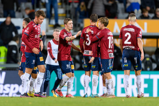Örgrytes spelare jublar