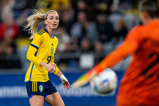 Kosovare Asllani of Sweden