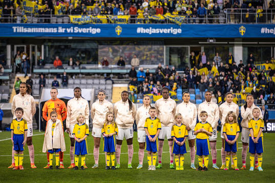 Players of Sweden at line up