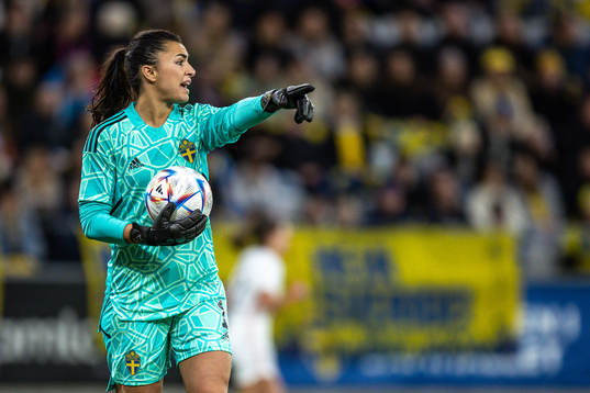 Goalkeeper Zecira Musovic of Sweden