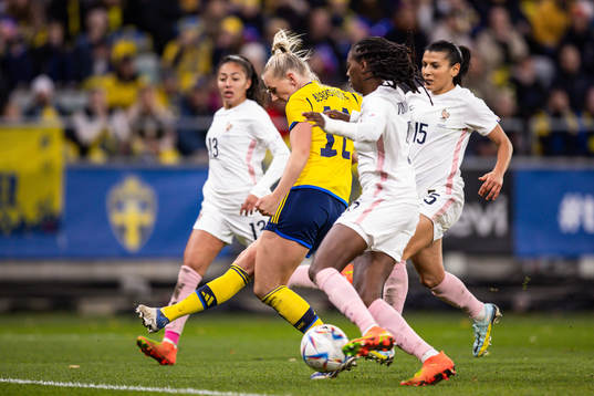 Stina Blackstenius of Sweden