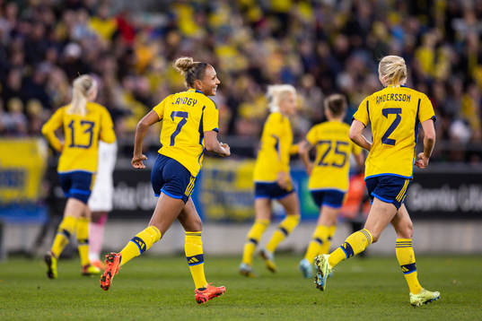 Madelen Janogy of Sweden celebrates