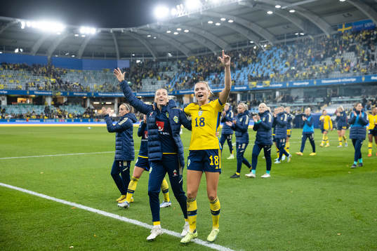 Linda Sembrant and Fridolina Rolfö of Sweden celebrates