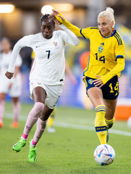 Ouleymata Sarr of France  and Nathalie Björn of Sweden