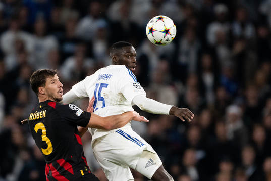 Ruben Dias of Man City and Mohamed Daramy of Copenhagen