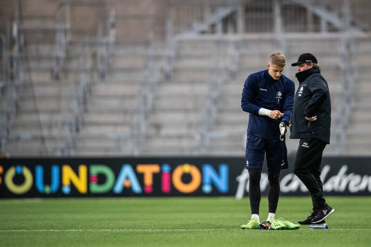 Head coach Hein Vanhaezebrouck and Paul Nardi