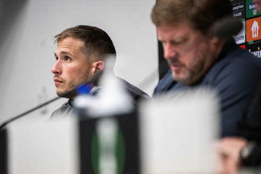 Andrew Hjulsager and Head coach Hein Vanhaezebrouck
