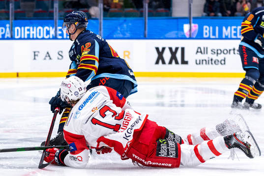 Djurgårdens Ludvig Hedström och Västerviks Troy Loggins