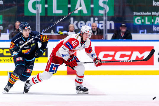 Djurgårdens Liam Öhgren och Västerviks Noah Hasa