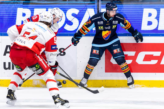Västerviks Hannes Lindström och Isak Salqvist mot