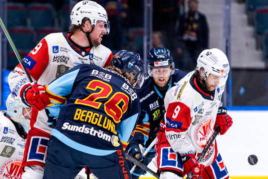 Västerviks Ludwig Stenlund och Anton Öhman mot