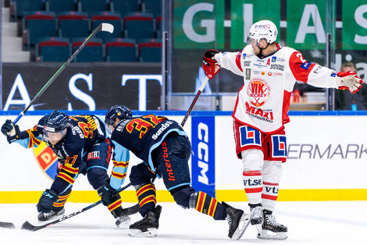 Djurgårdens John Norman och Marcus Kruger mot Västerviks