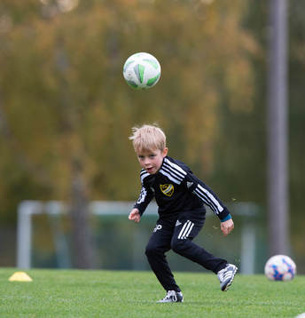 IFK Hässleholms pojkar födda 2016, U6, träning i
