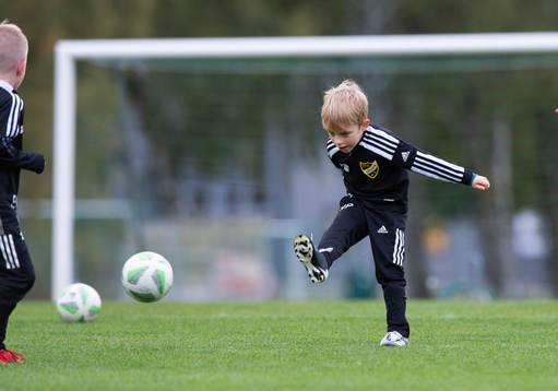 IFK Hässleholms pojkar födda 2016, U6, träning i