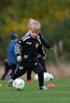 IFK Hässleholms pojkar födda 2016, U6, träning i