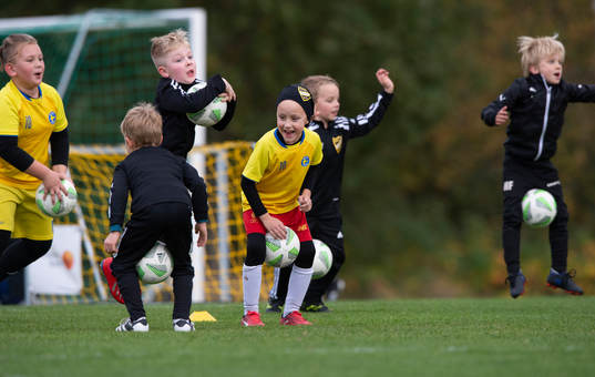 IFK Hässleholms pojkar födda 2016, U6, träning i