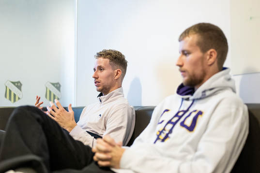 Häckens Samuel och Simon Gustafson