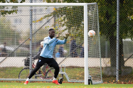 Goalkeeper Ismael Diawara