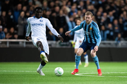 Hyunseok Hong of Gent and Kalle Holmberg of Djurgården