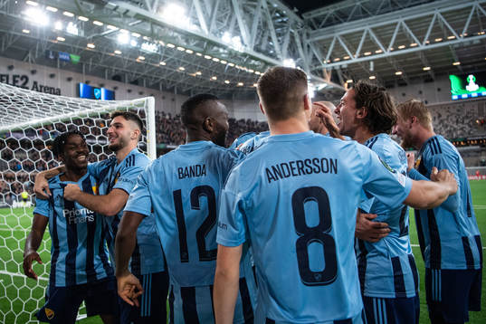 of Djurgården Gustav Wikheim celebrates with teammates