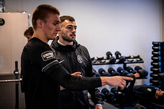 Målvakt Svante Hildeman och fysioterapeut Sebastian Ceder