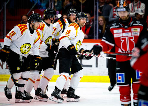 Brynäs Oula Palve jublar vid 1-4